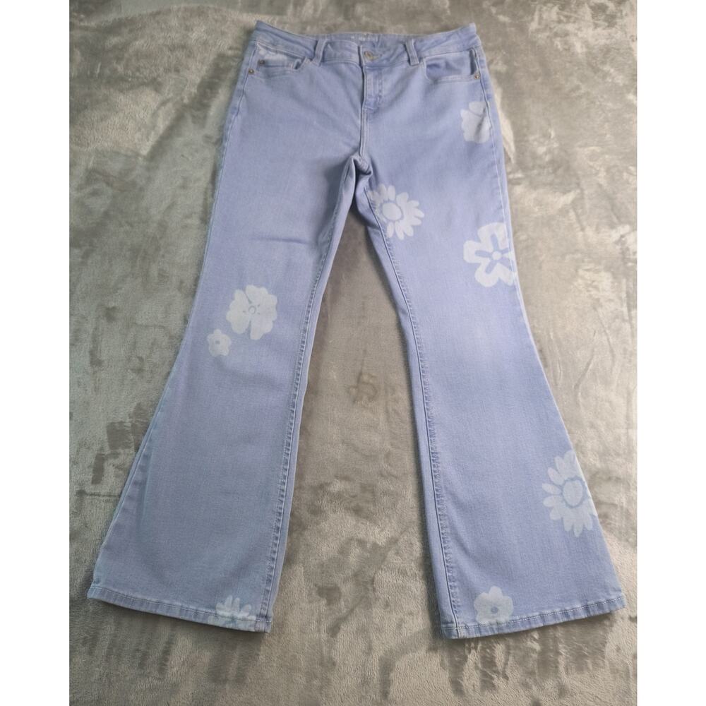 Thereabouts Juniors Mid Rise Flare Light Wash Floral Print Jeans Size 16.5 Plus